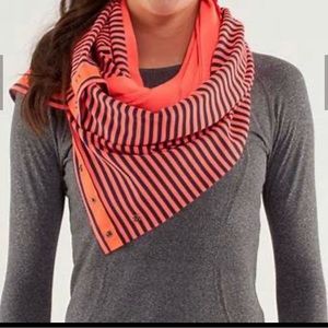 Lululemon Vinyasa Scarf: Flare Orange and Inkwell Blue